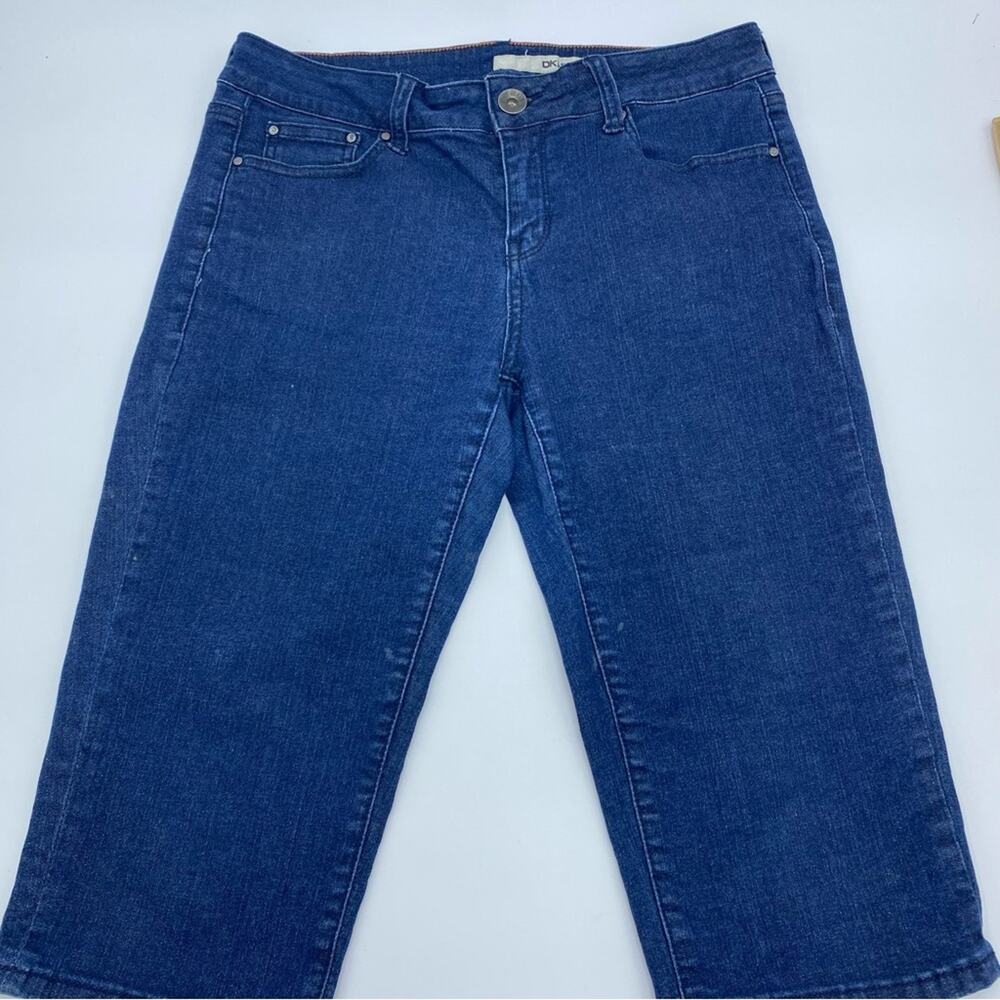 DKNY Women’s Jean Shorts 8 Midrise Extra Long Walking Modest‎ Traditional